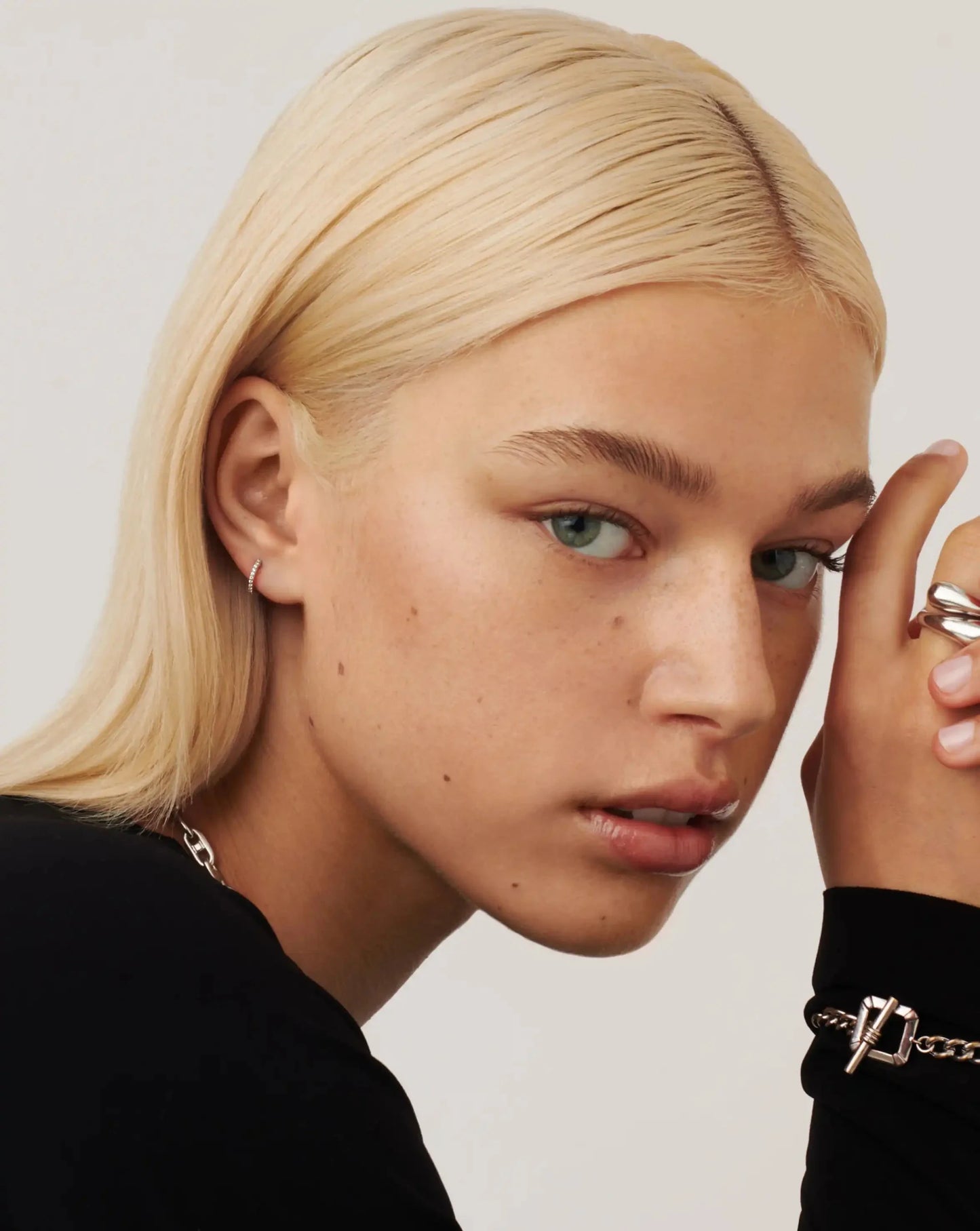 Classic Pave Huggies | Sterling Silver/Cubic Zirconia