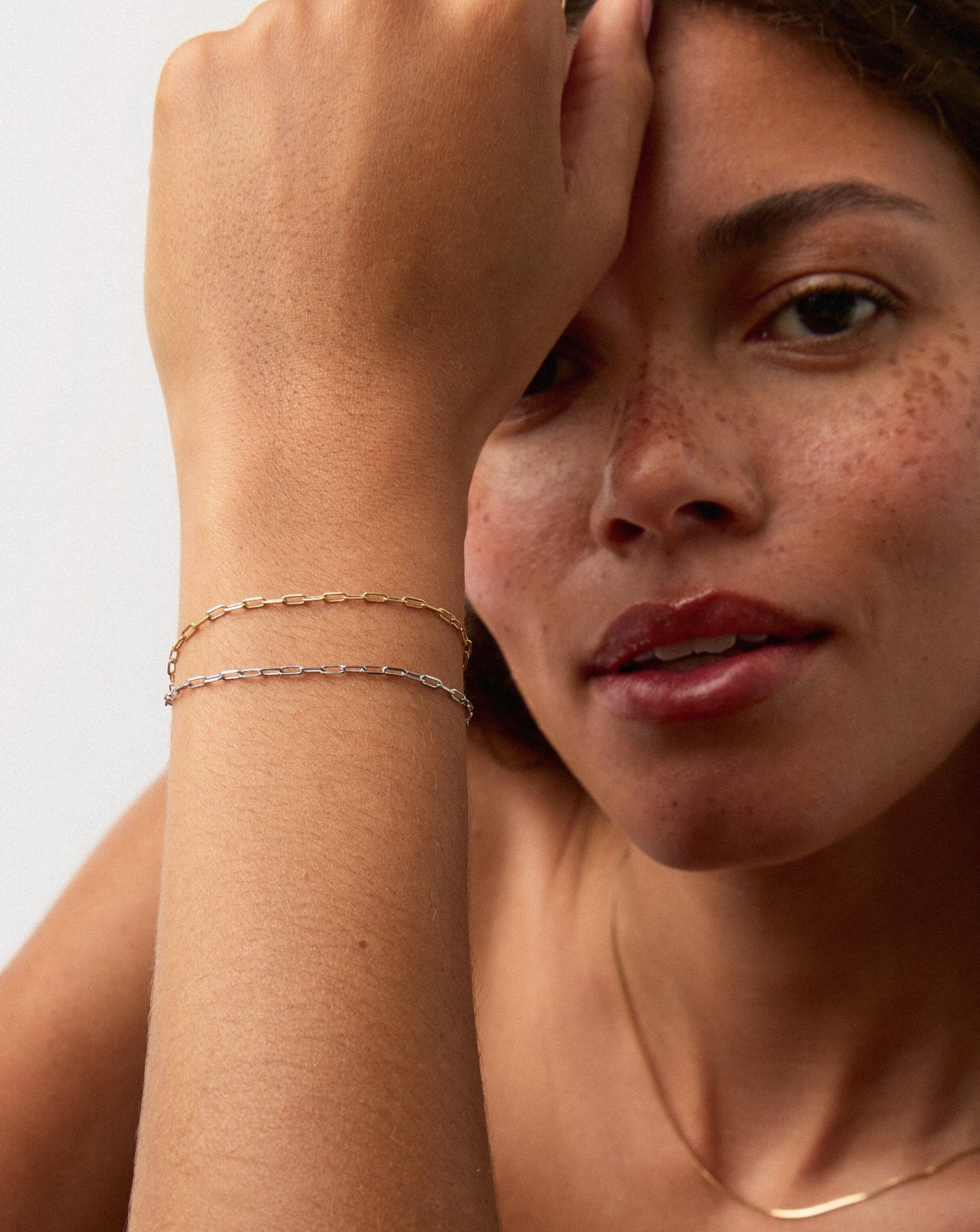 Fine Classic Paperclip Chain Bracelet | 14ct Solid Gold