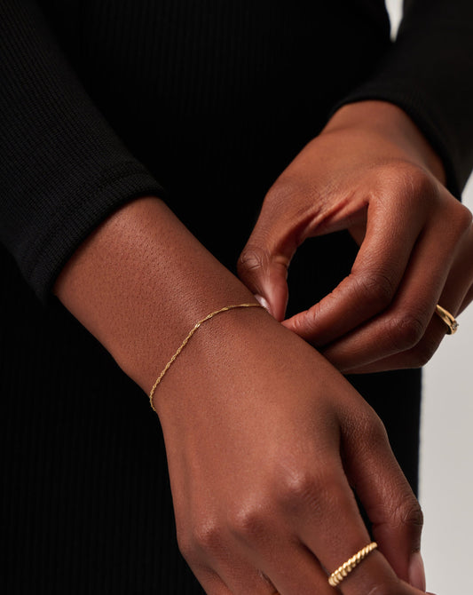 Fine Twisted Chain Bracelet | 14ct Solid Gold
