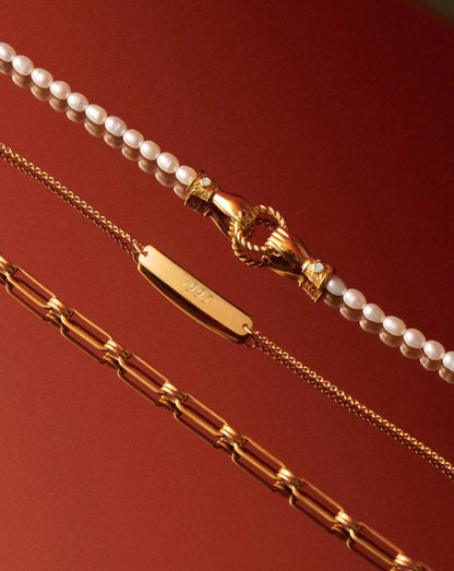 Harris Reed In Good Hands Pearl Bracelet | 18ct Gold Plated/Pearl & Black Onyx