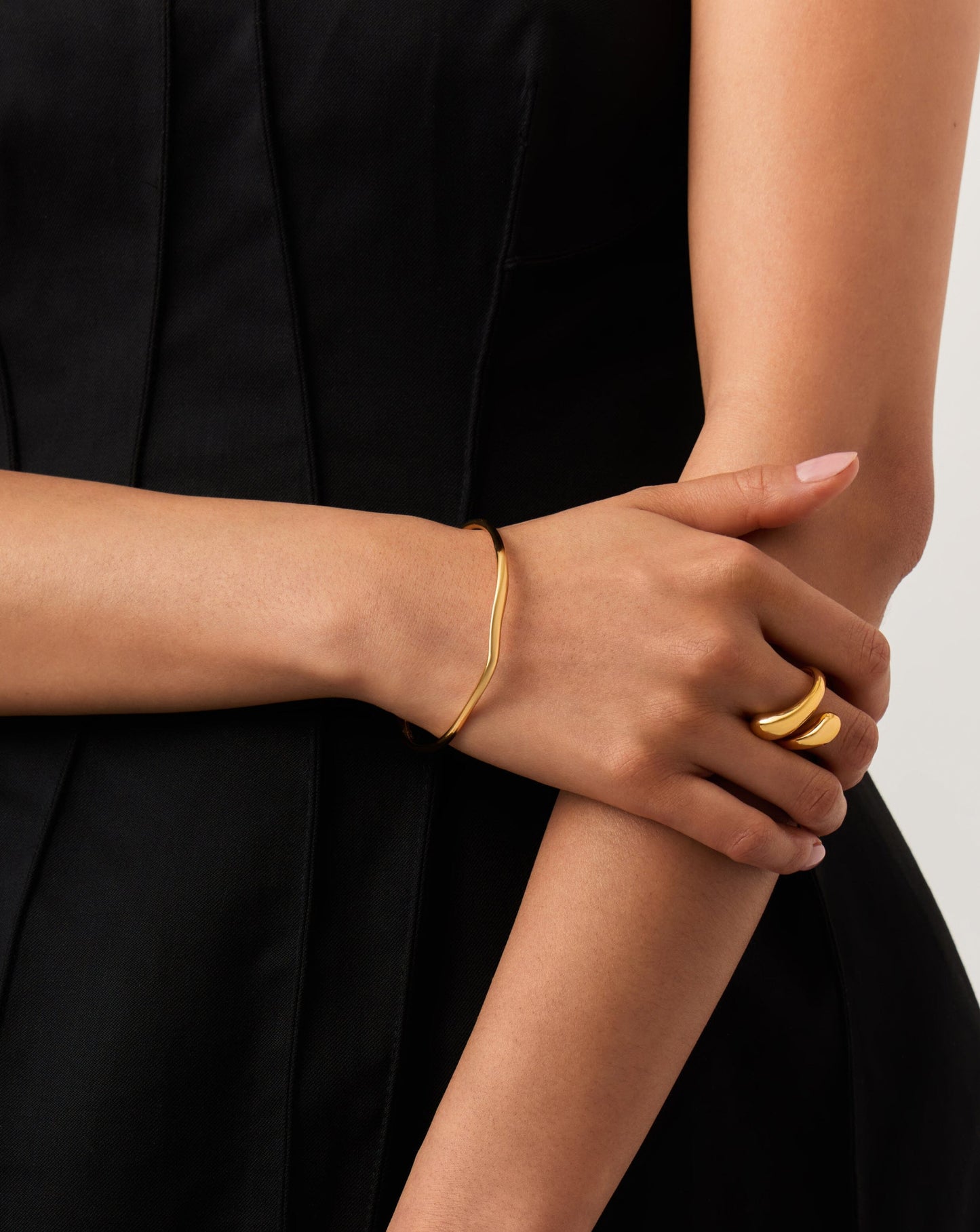 Molten Ripple Bangle | 18ct Gold Vermeil